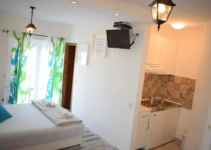 Complex Jelena Trogir