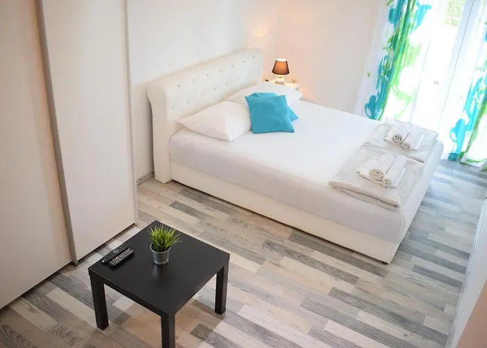 Guest house Complex Jelena Trogir