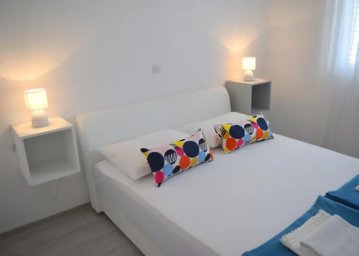 Complex Jelena 3* Trogir