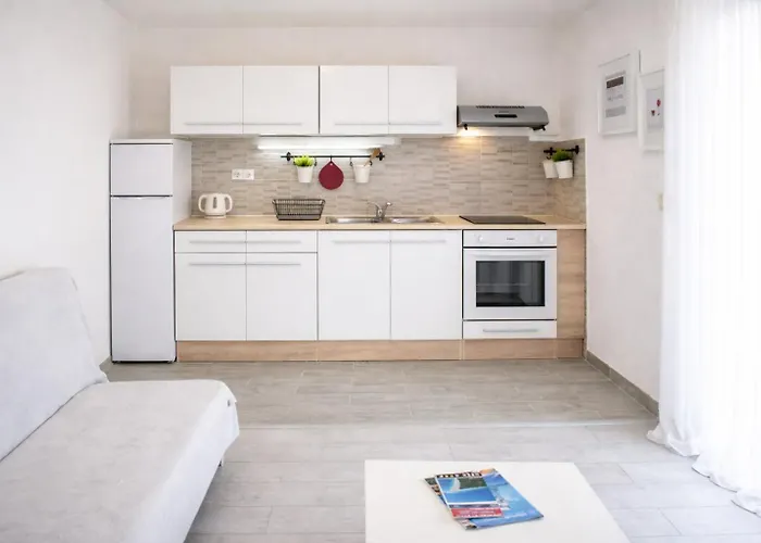 Complex Jelena Guest house