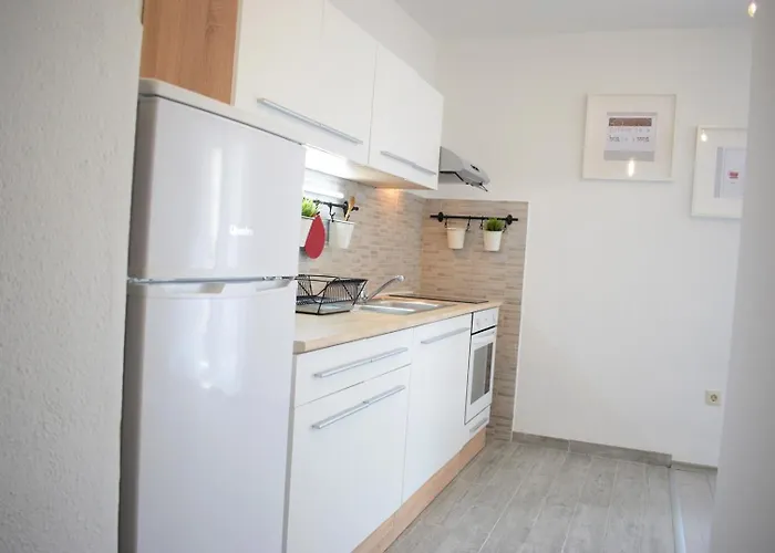 Complex Jelena 3* Trogir